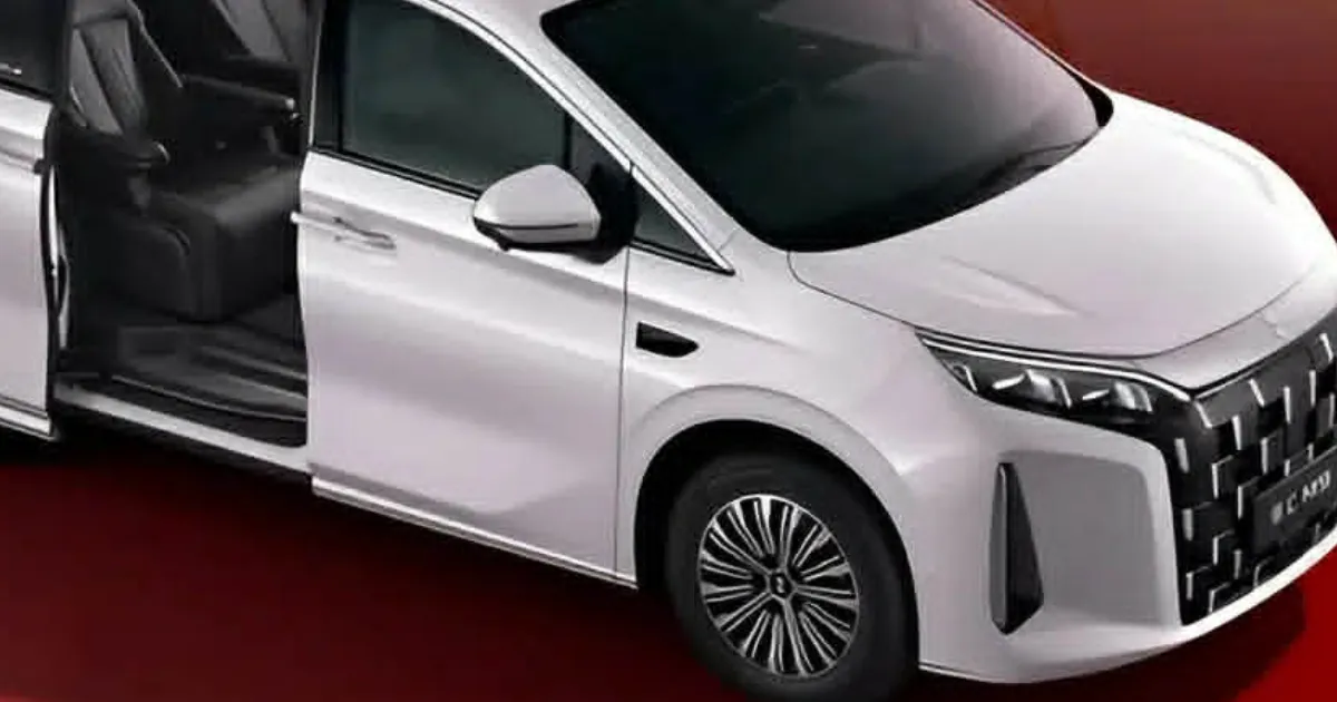 BYD revealed Linghui M9 MPV official images for the ride-hailing market